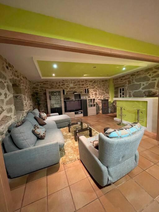 Chalet Casa Con Piscina En Arbo Vigo מראה חיצוני תמונה