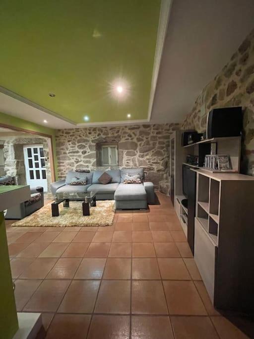 Chalet Casa Con Piscina En Arbo Vigo מראה חיצוני תמונה