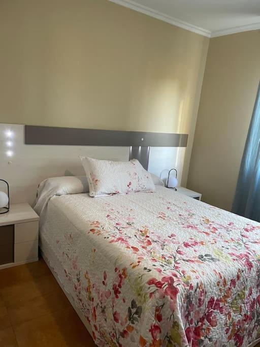 Chalet Casa Con Piscina En Arbo Vigo מראה חיצוני תמונה