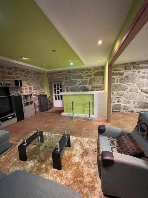 Chalet Casa Con Piscina En Arbo Vigo מראה חיצוני תמונה